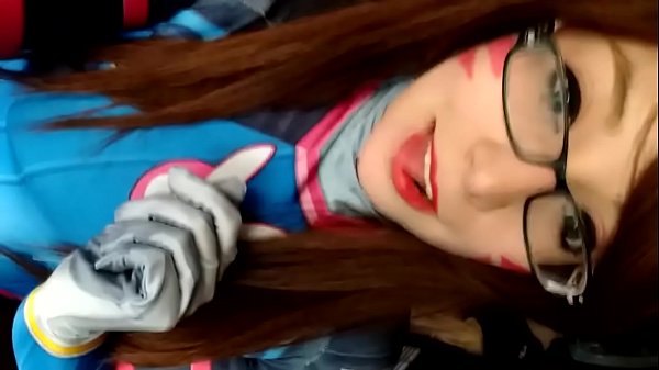D.VA Overwatch Cosplay TWERK – Britany Angelus